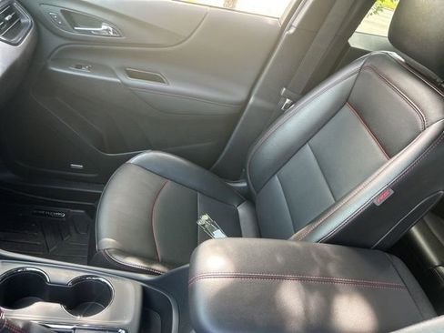 Used 2024 Chevrolet Equinox RS w/ RS Leather Package AWD/4WD image 13