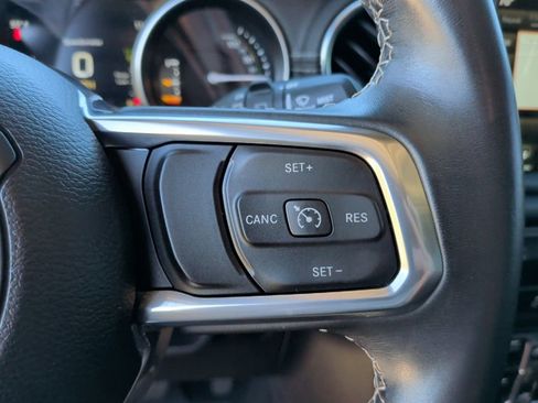 Used 2021 Jeep Wrangler Unlimited Sahara 4xe image 18