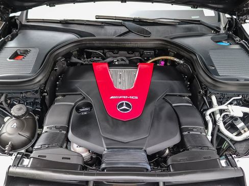 Used 2023 Mercedes-Benz GLC 43 AMG 4MATIC Coupe image 29