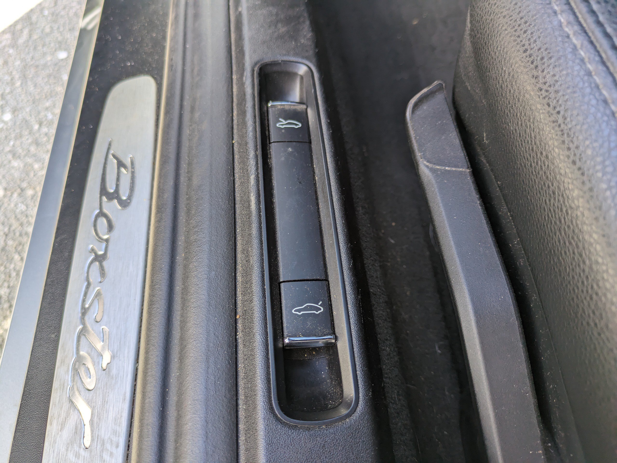 Used 2014 Porsche Boxster RWD image 21