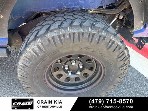 Used 2018 Jeep Wrangler Sport AWD/4WD image 16