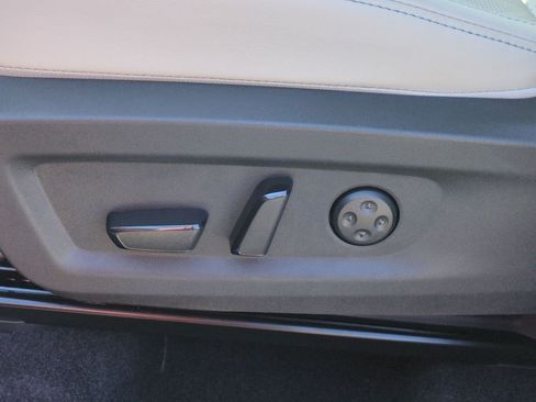 New 2026 Nissan Murano Platinum w/ Cargo Package AWD/4WD image 16