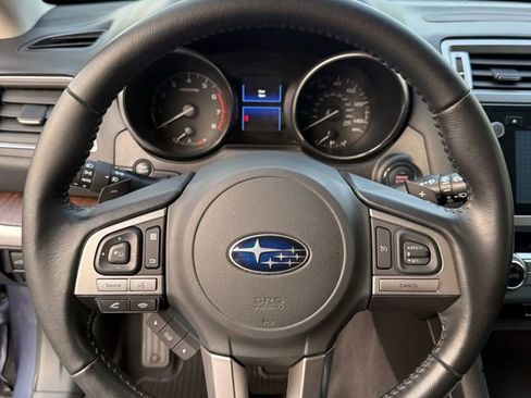 Used 2016 Subaru Outback 2.5i Limited AWD/4WD image 11
