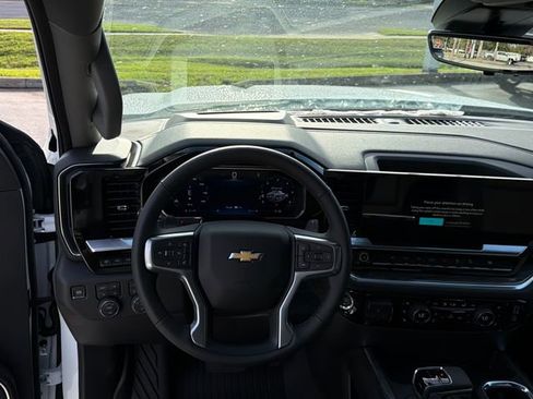 New 2026 Chevrolet Silverado 1500 LTZ w/ LTZ Premium Package AWD/4WD image 26