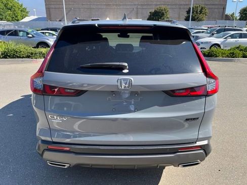 Used 2025 Honda CR-V Sport-L image 6