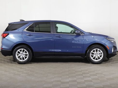 Used 2024 Chevrolet Equinox LT FWD image 18