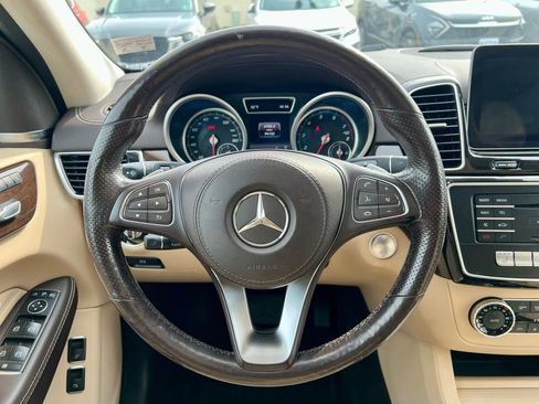 Used 2017 Mercedes-Benz GLS 450 4MATIC image 20