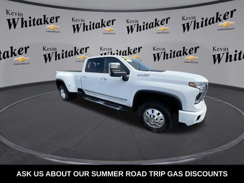 Certified 2026 Chevrolet Silverado 3500 High Country AWD/4WD image 2