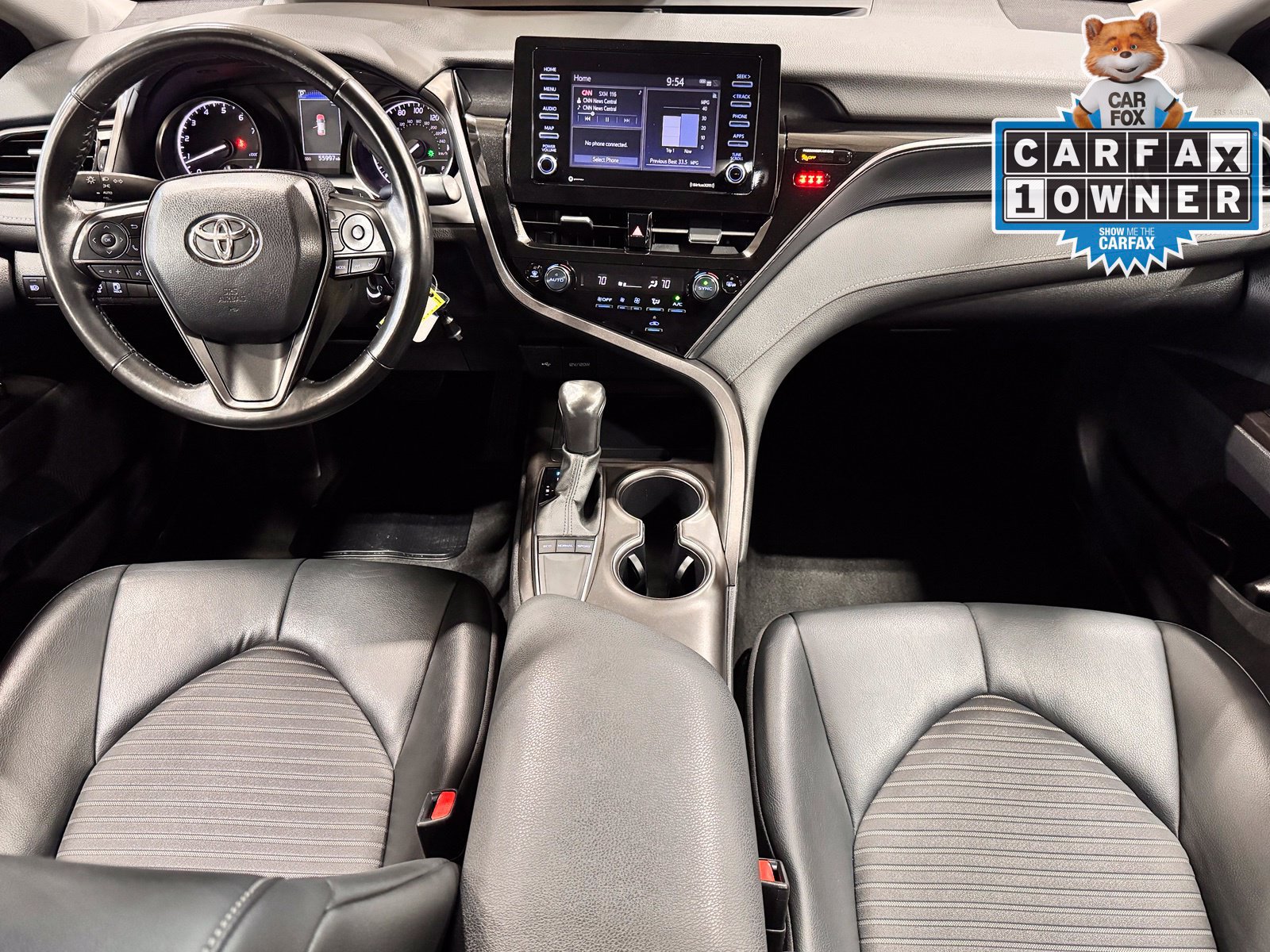 Used 2024 Toyota Camry SE FWD image 2