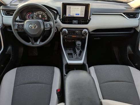 Used 2025 Toyota RAV4 XLE w/ Convenience Package FWD image 9