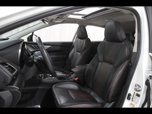 Used 2023 Subaru Crosstrek 2.5i Limited AWD/4WD image 5