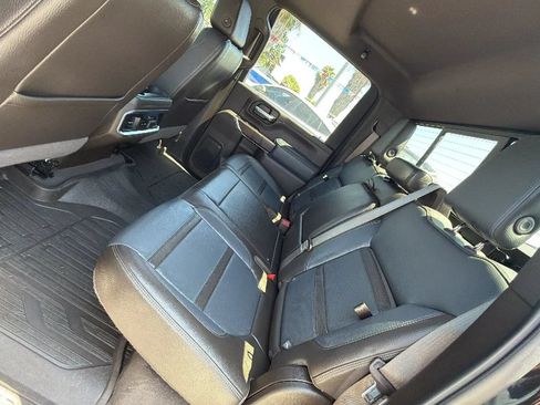 Used 2021 GMC Sierra 2500 Denali w/ Denali Ultimate Package AWD/4WD image 28