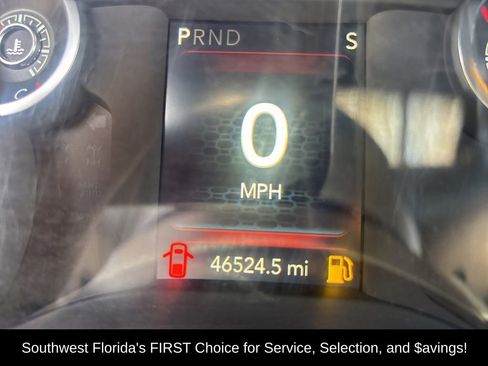 Used 2024 RAM 3500 Tradesman w/ Chrome Appearance Group AWD/4WD image 2