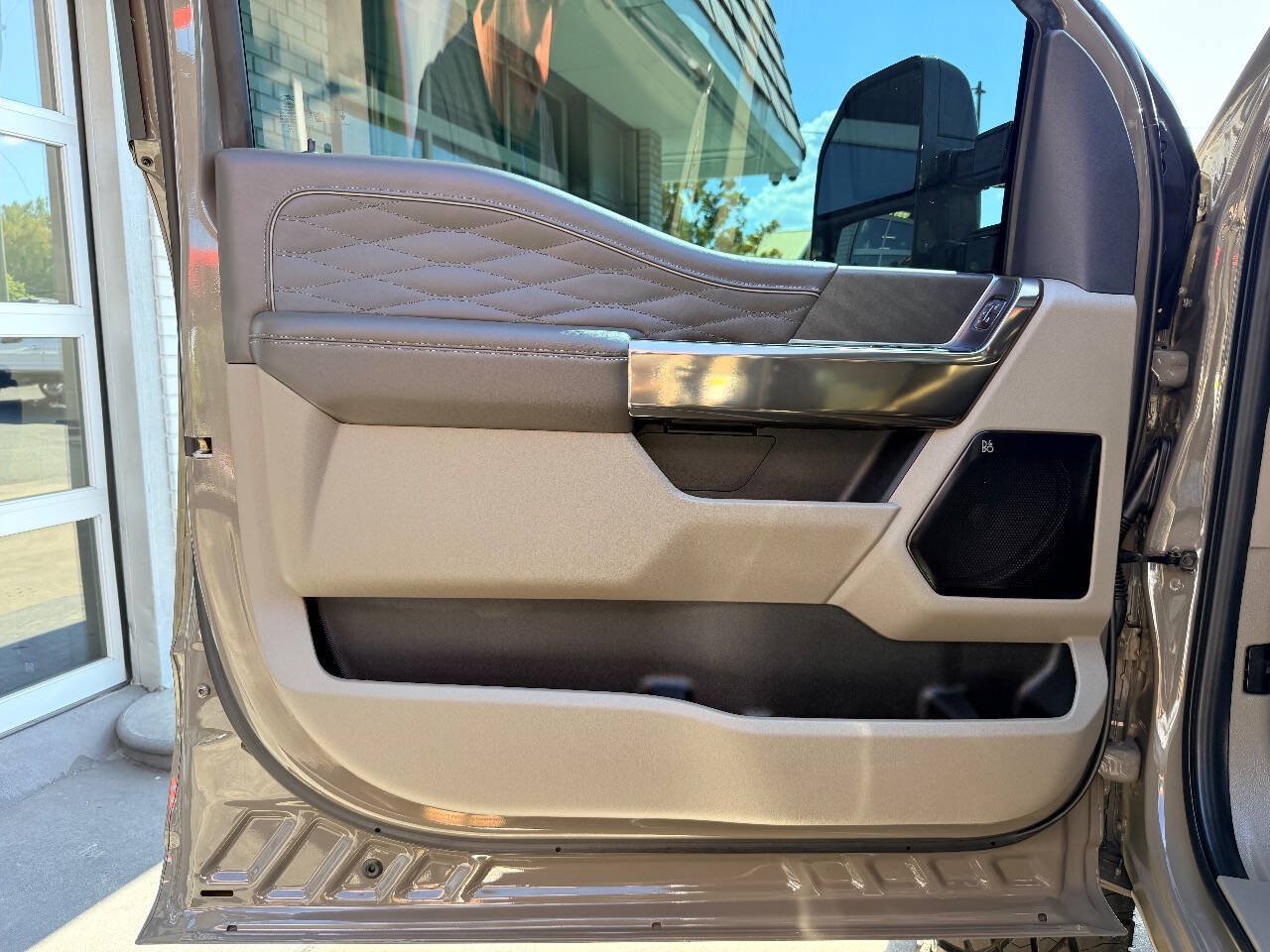 Used 2026 Ford F450 Platinum w/ Platinum Plus Package AWD/4WD image 19