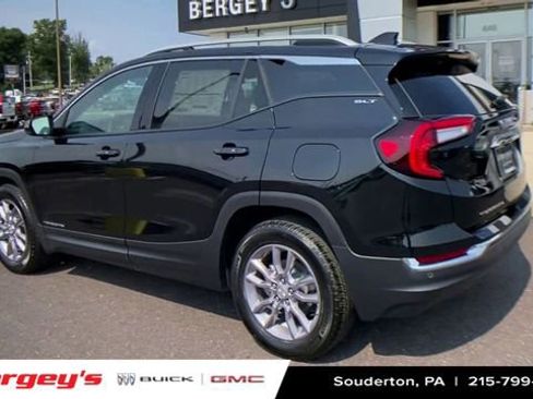 Used 2023 GMC Terrain SLT image 7