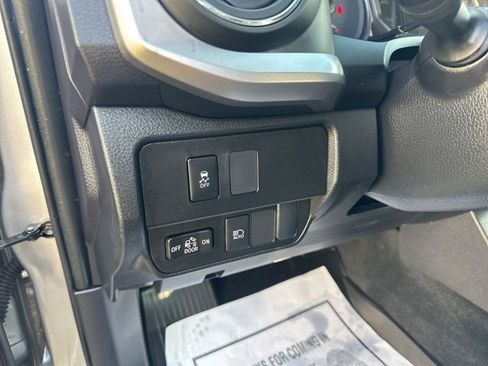 Used 2023 Toyota Tacoma SR5 RWD image 17