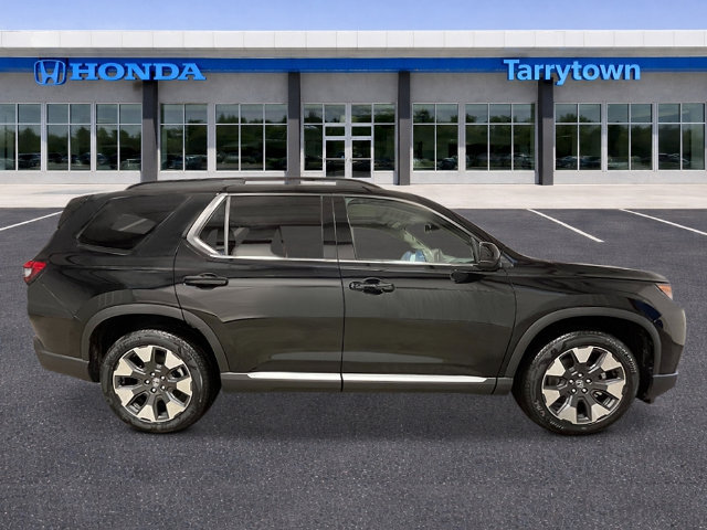 New 2026 Honda Pilot Touring image 8