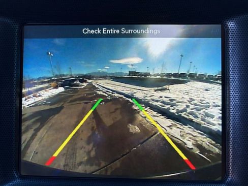 Used 2018 Dodge Charger GT image 18