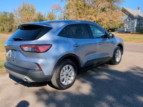 Used 2022 Ford Escape SE w/ Convenience Package image 5