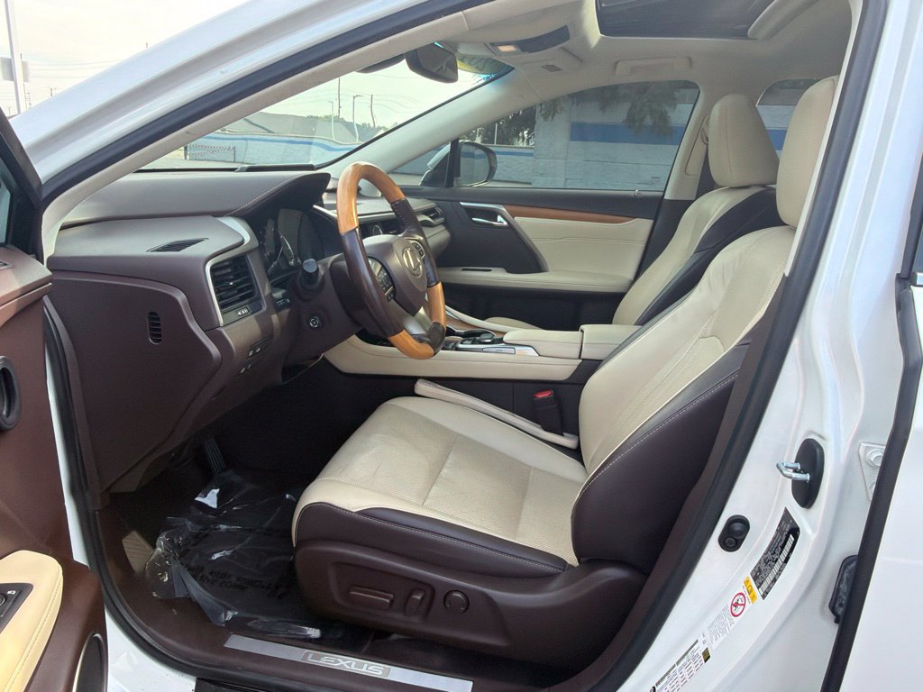 Used 2019 Lexus RX 350 AWD w/ Navigation Package image 17