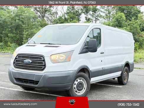Used 2016 Ford Transit 250 130 Low Roof RWD image 1