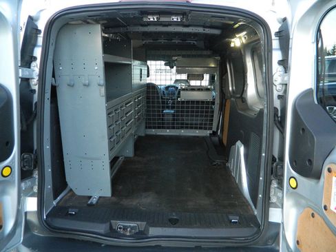 Used 2015 Ford Transit Connect XLT image 10
