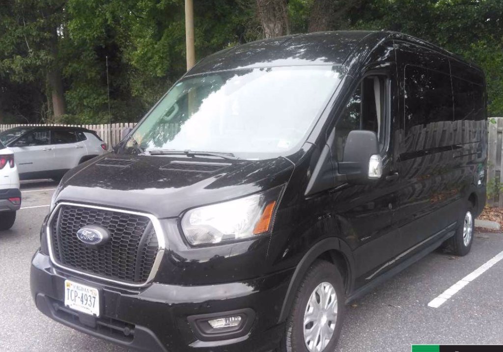 Used 2025 Ford Transit 350 XLT RWD image 17