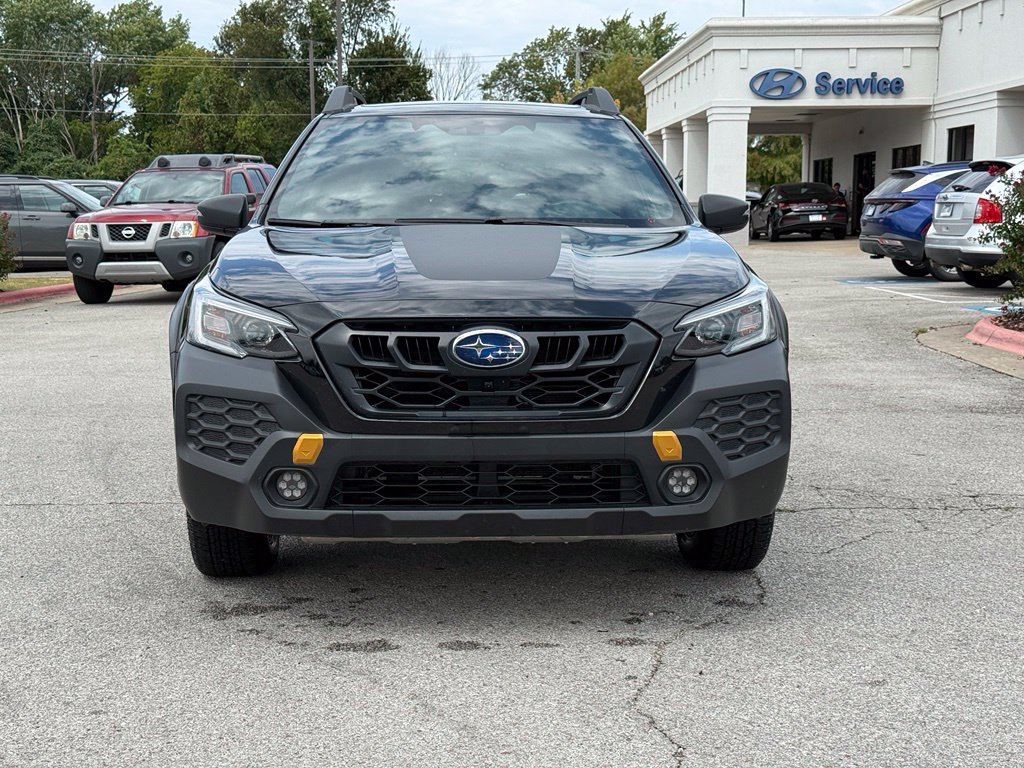 Used 2025 Subaru Outback Wilderness AWD/4WD image 2