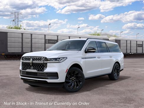 New 2027 Lincoln Navigator L Reserve AWD/4WD image 2