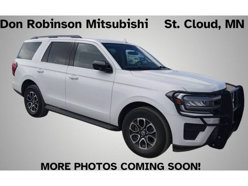 Used 2023 Ford Expedition XL AWD/4WD image 1
