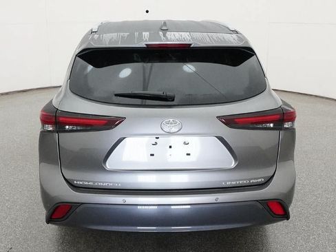 New 2026 Toyota Highlander Limited AWD/4WD image 7