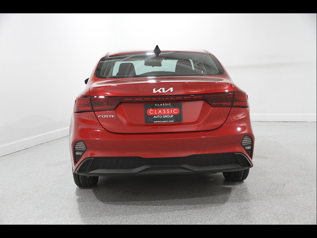 Used 2024 Kia Forte LXS FWD image 18