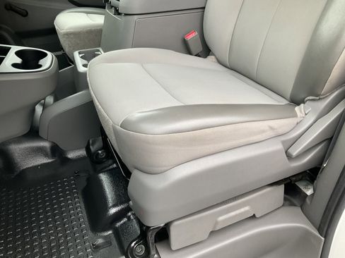 Used 2012 Nissan NV 2500 S w/ Side Curtain Airbag Pkg image 24