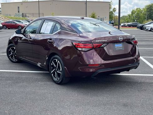 Used 2025 Nissan Sentra SV FWD image 5