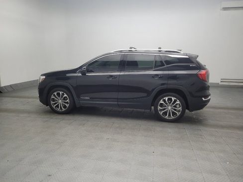Used 2020 GMC Terrain SLT w/ Preferred Package FWD image 3