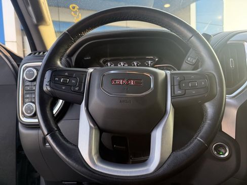 Used 2020 GMC Sierra 1500 Elevation w/ Elevation Value Package image 16