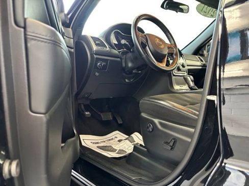 Used 2021 Jeep Grand Cherokee Laredo X AWD/4WD image 8
