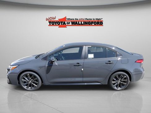 New 2026 Toyota Corolla SE FWD image 2