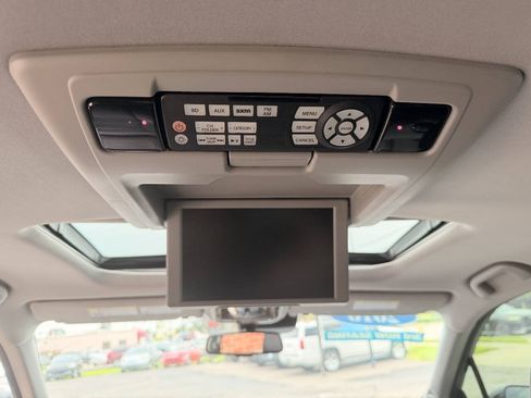 Used 2016 Honda Pilot Touring image 31