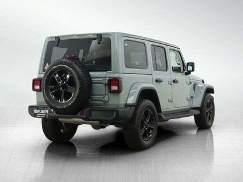 Used 2023 Jeep Wrangler Unlimited Sahara AWD/4WD image 5