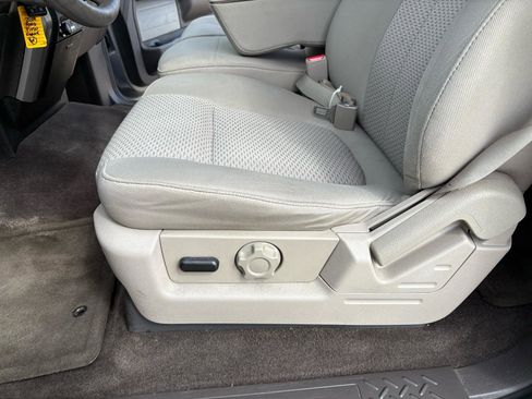 Used 2009 Ford F150 XLT image 30