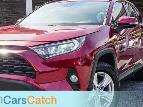 Used 2019 Toyota RAV4 XLE w/ Convenience Package image 6