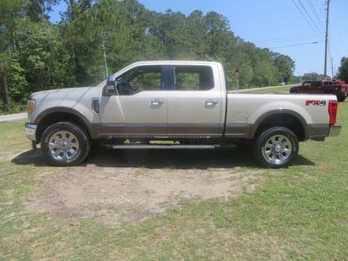 Used 2017 Ford F250 King Ranch w/ Chrome Package AWD/4WD image 1