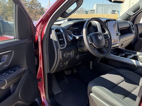 Used 2025 RAM 1500 Big Horn image 13