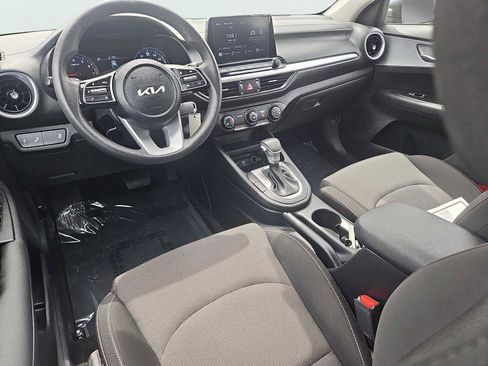 Used 2023 Kia Forte LXS w/ LXS Technology Package FWD image 11