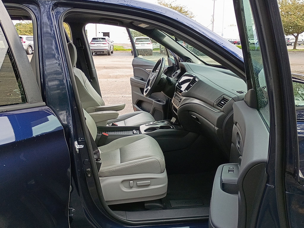Certified 2022 Honda Passport EX-L image 16