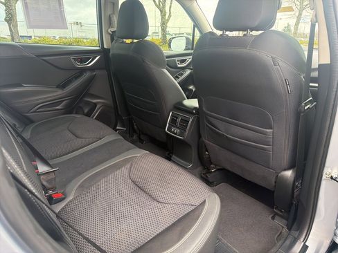 Used 2023 Subaru Forester Premium image 23