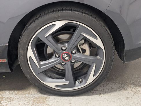 Used 2020 Hyundai Veloster Turbo Ultimate FWD image 25