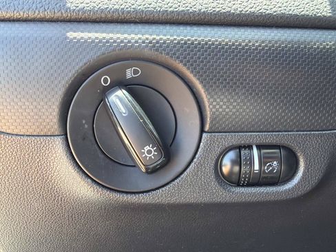 Used 2014 Volkswagen Jetta S FWD image 23