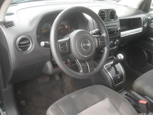 Used 2016 Jeep Compass Sport w/ Power Value Group image 15